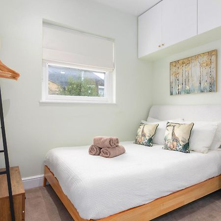 Cosy Flat 5 Min From Holland Park Station! London Διαμέρισμα Εξωτερικό φωτογραφία