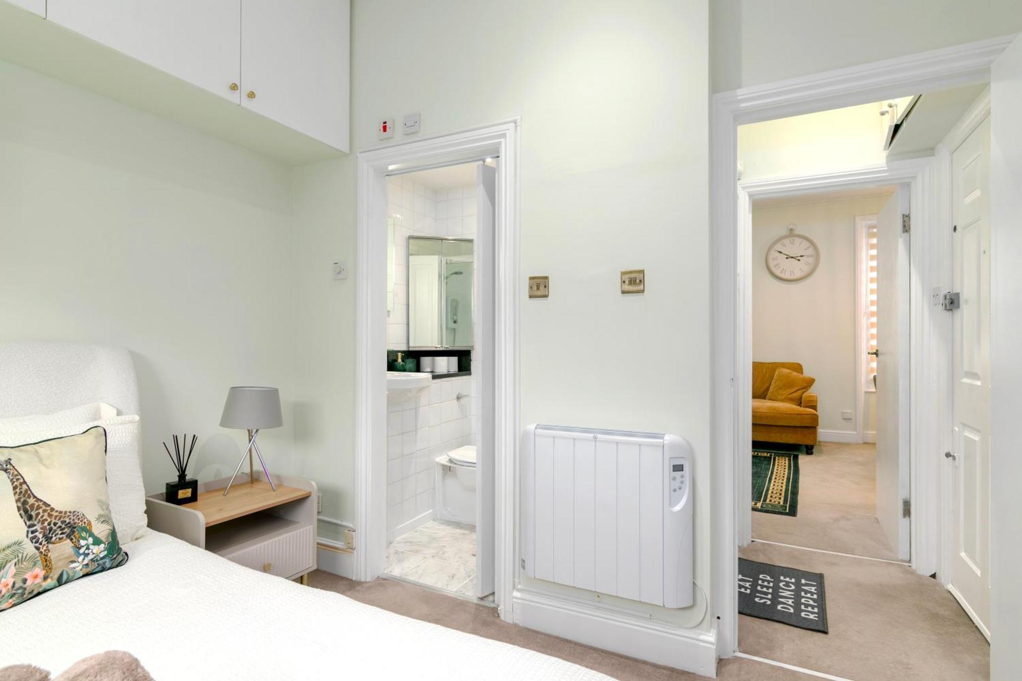 Cosy Flat 5 Min From Holland Park Station! London Διαμέρισμα Εξωτερικό φωτογραφία